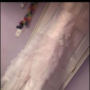 David’s Bridal Size 4 Hi/Low Wedding Dress